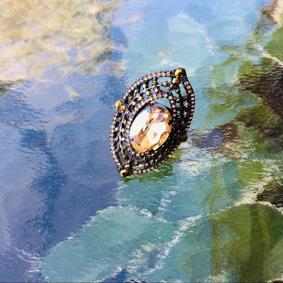 Yellow Stoned Statement Ring Size 7 - Picture 2 of 8